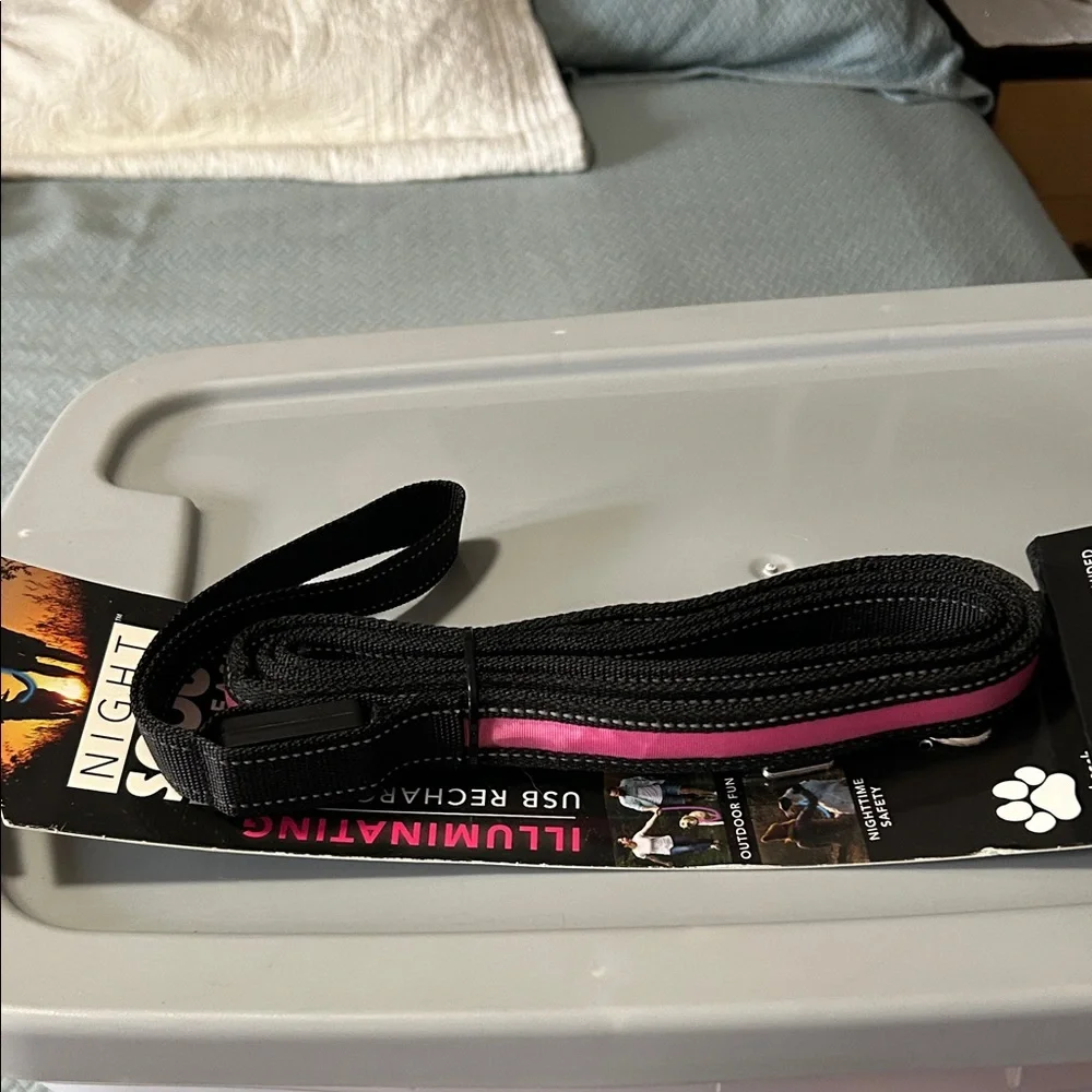 Black Dog Leash